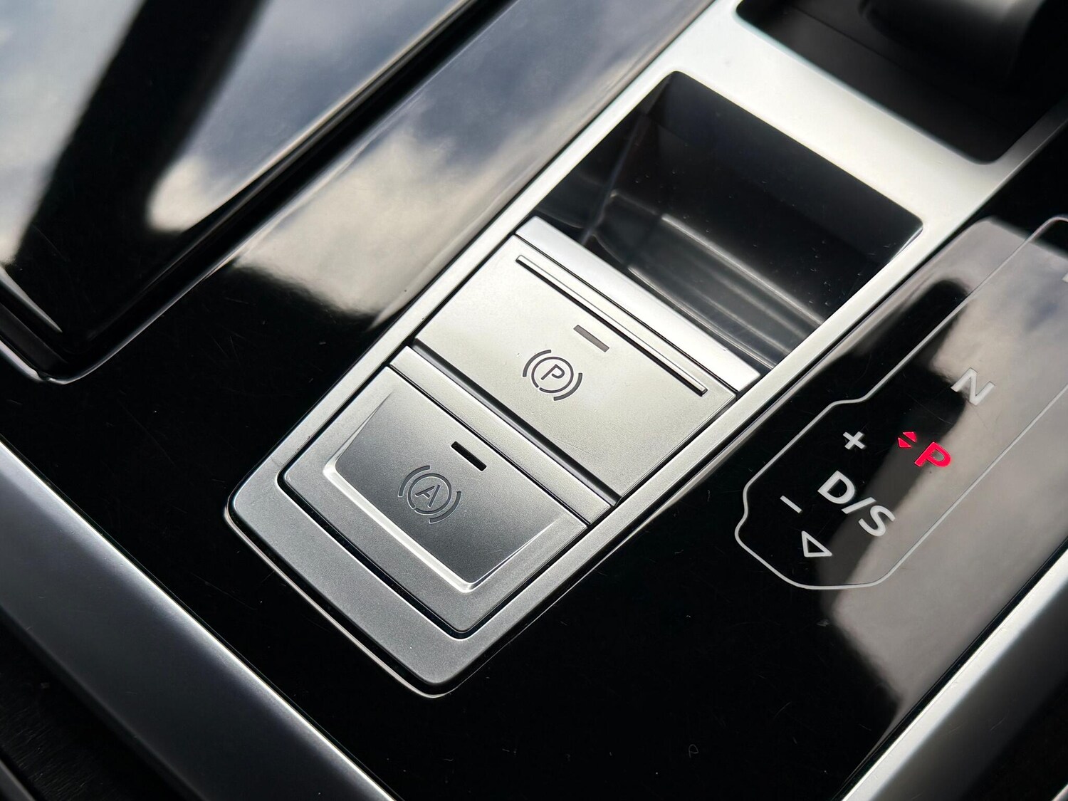 Used Audi Q8 for sale - 77646703: Photo 27