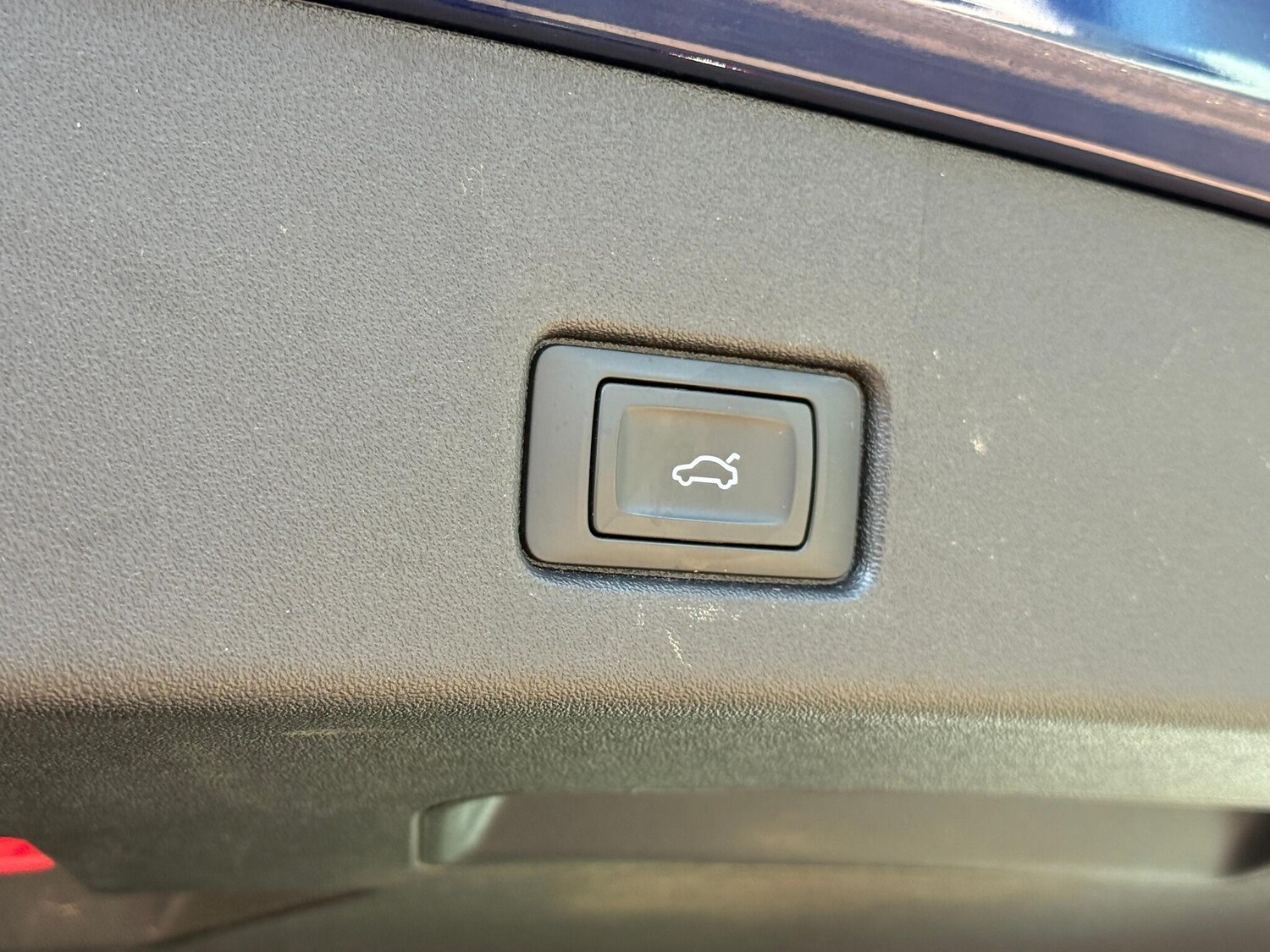 Vehicle 44