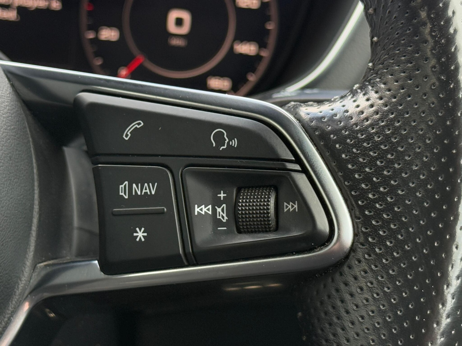 Used Audi TT 2016 for sale - 77657737: Photo 11