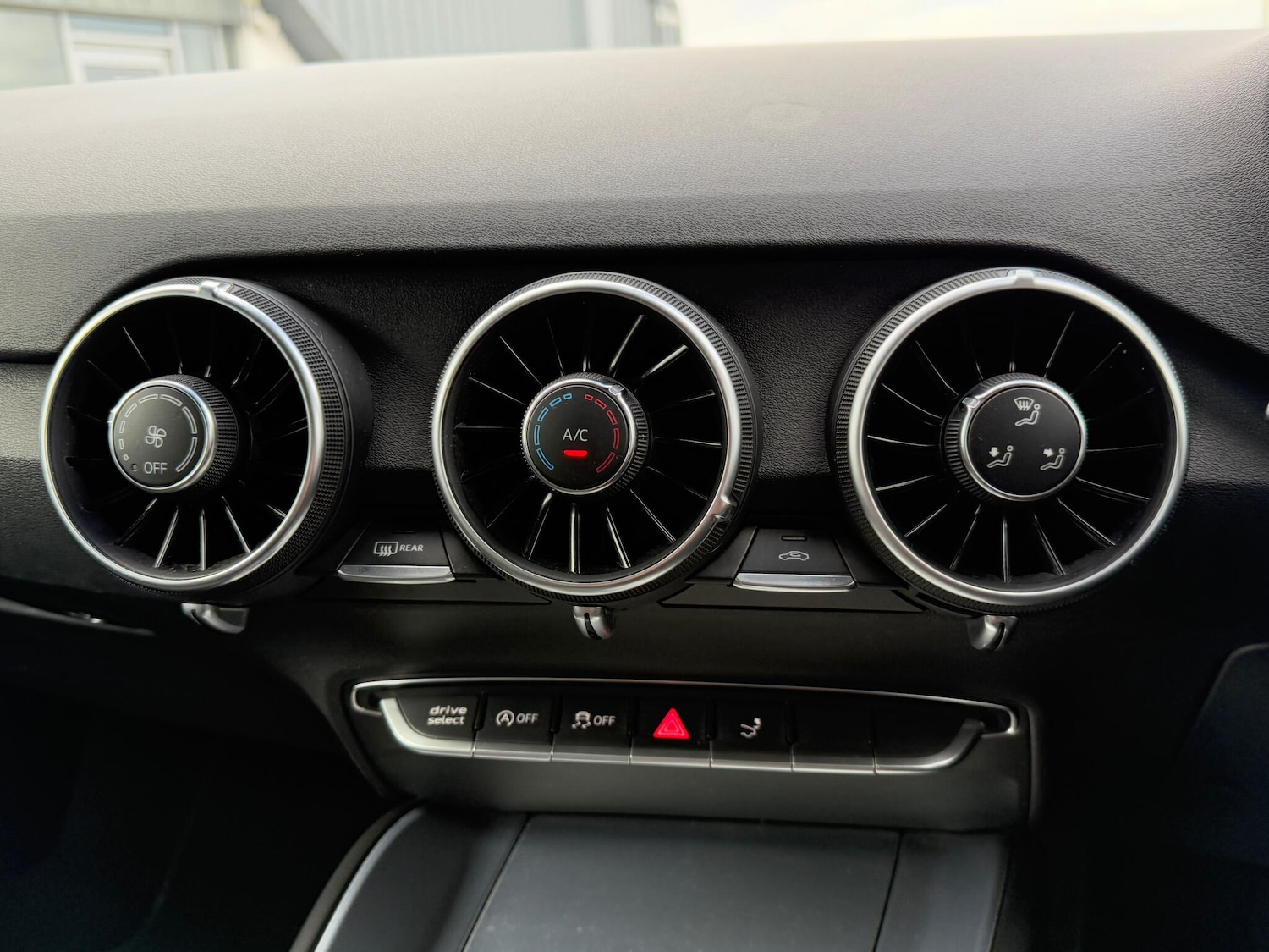 Used Audi TT 2016 for sale - 77657737: Photo 16