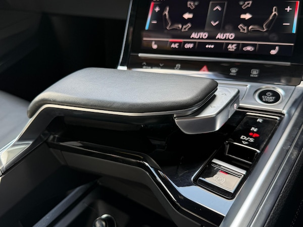 Used Audi e-tron 2021 for sale - 76032462: Photo 23