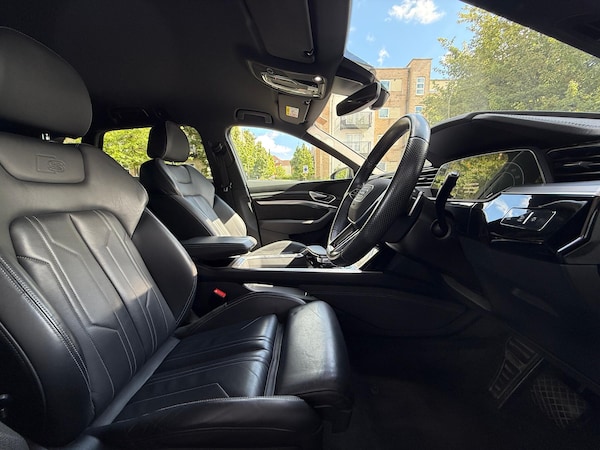 Used Audi e-tron 2021 for sale - 76032462: Photo 33