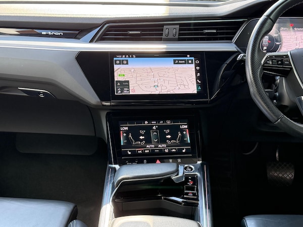 Used Audi e-tron 2021 for sale - 76032462: Photo 37