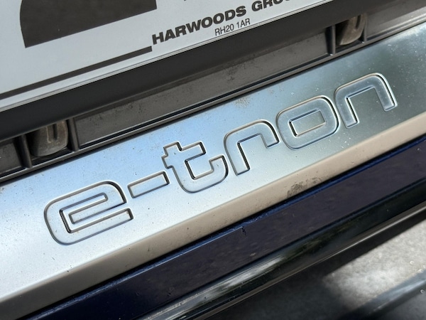 Used Audi e-tron 2021 for sale - 76032462: Photo 59