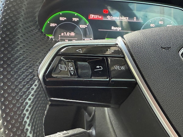 Used Audi e-tron 2021 for sale - 76032462: Photo 9