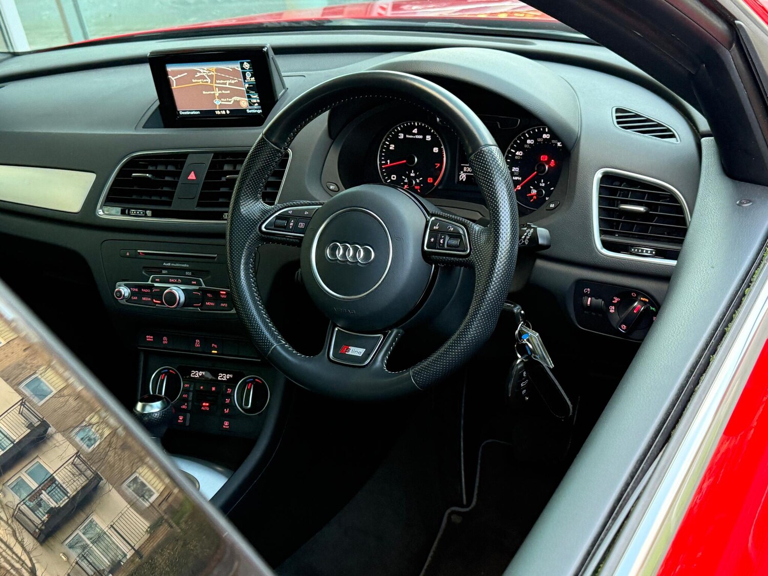 Used Audi Q3 2017 for sale - 76832673: Photo 32