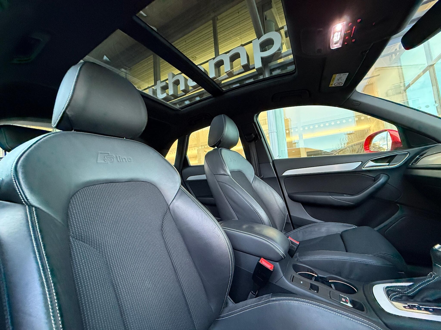 Used Audi Q3 2017 for sale - 76832673: Photo 4