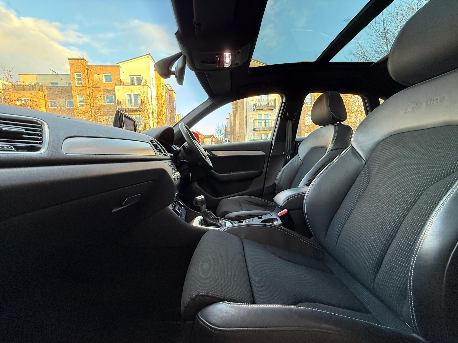 Used Audi Q3 2017 for sale - 76832673: Photo 55