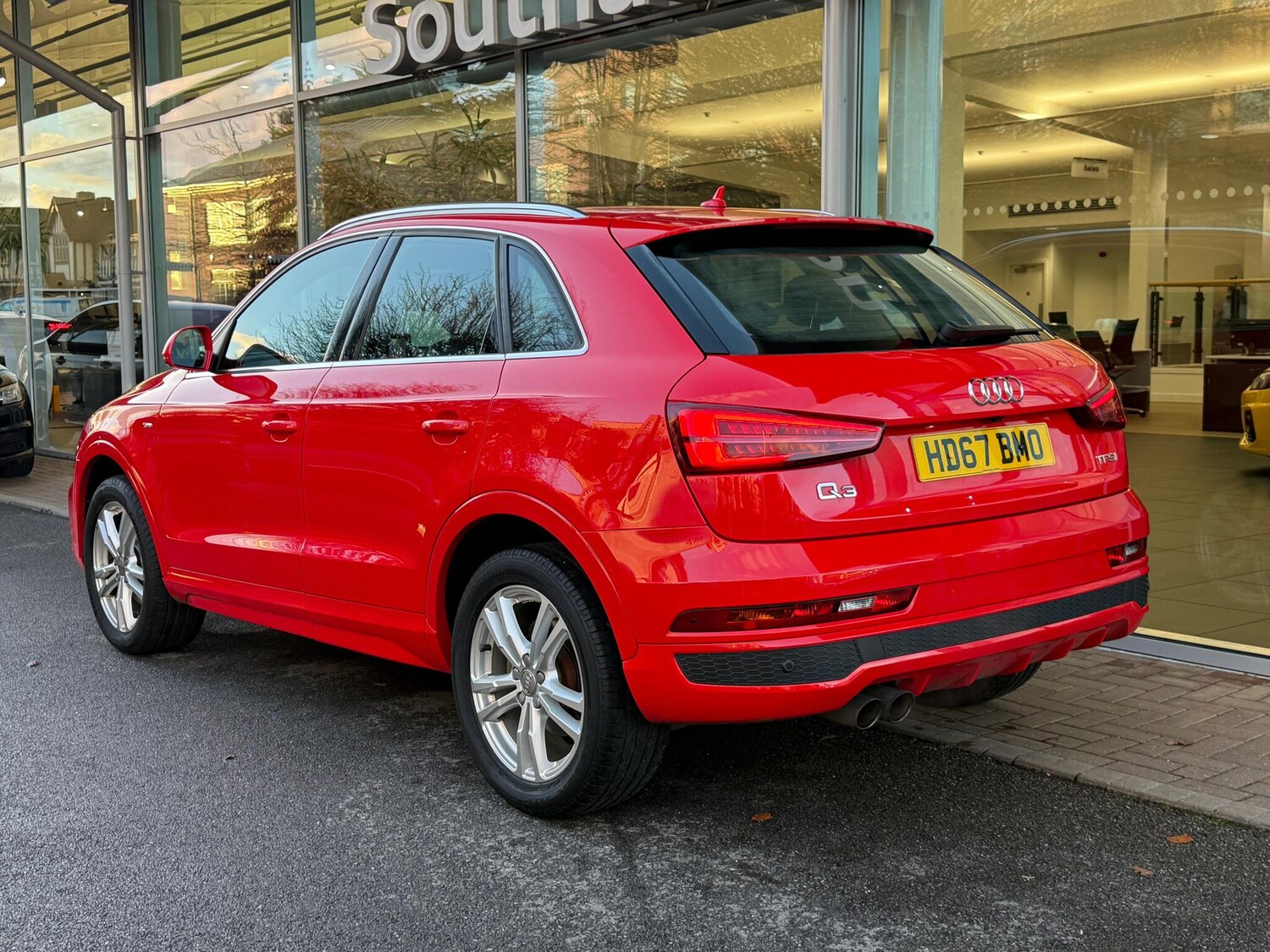 Used Audi Q3 2017 for sale - 76832673: Photo 9