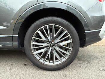 Used Audi Q3 2021 for sale - 77351727: Photo