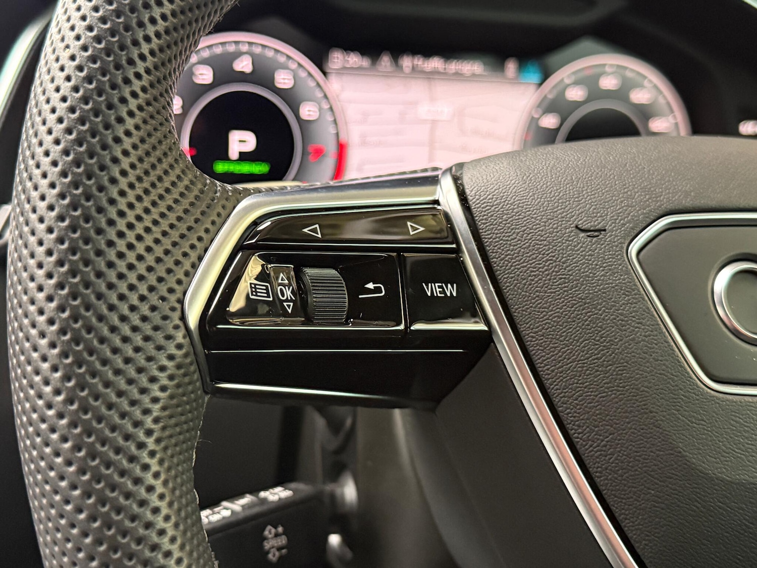 Used Audi A6 Saloon 2025 for sale - 76913826: Photo 24