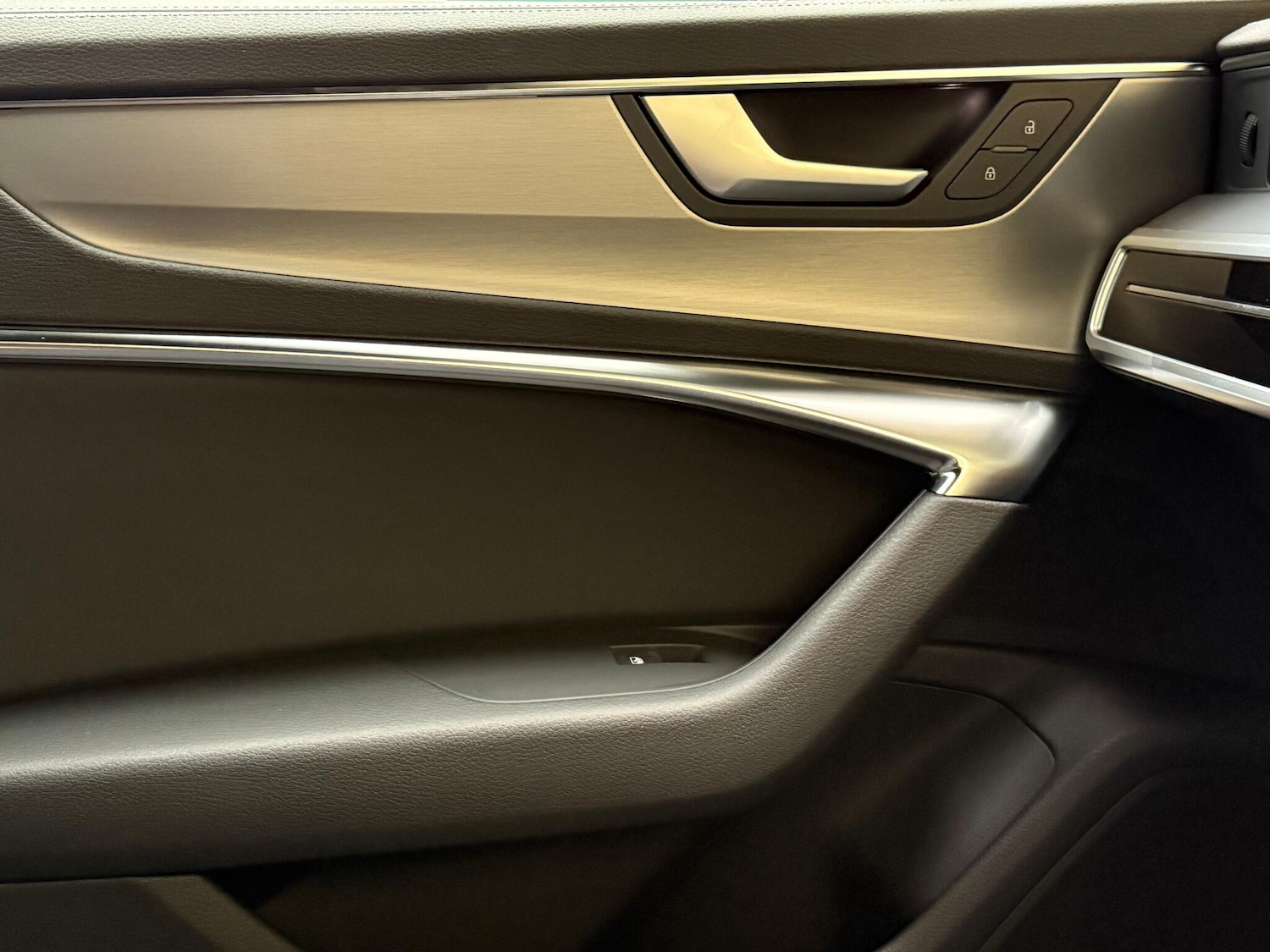 Used Audi A6 Saloon 2025 for sale - 76913826: Photo 27