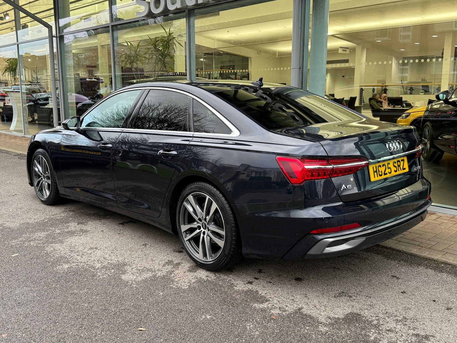 Used Audi A6 Saloon 2025 for sale - 76913826: Photo 9