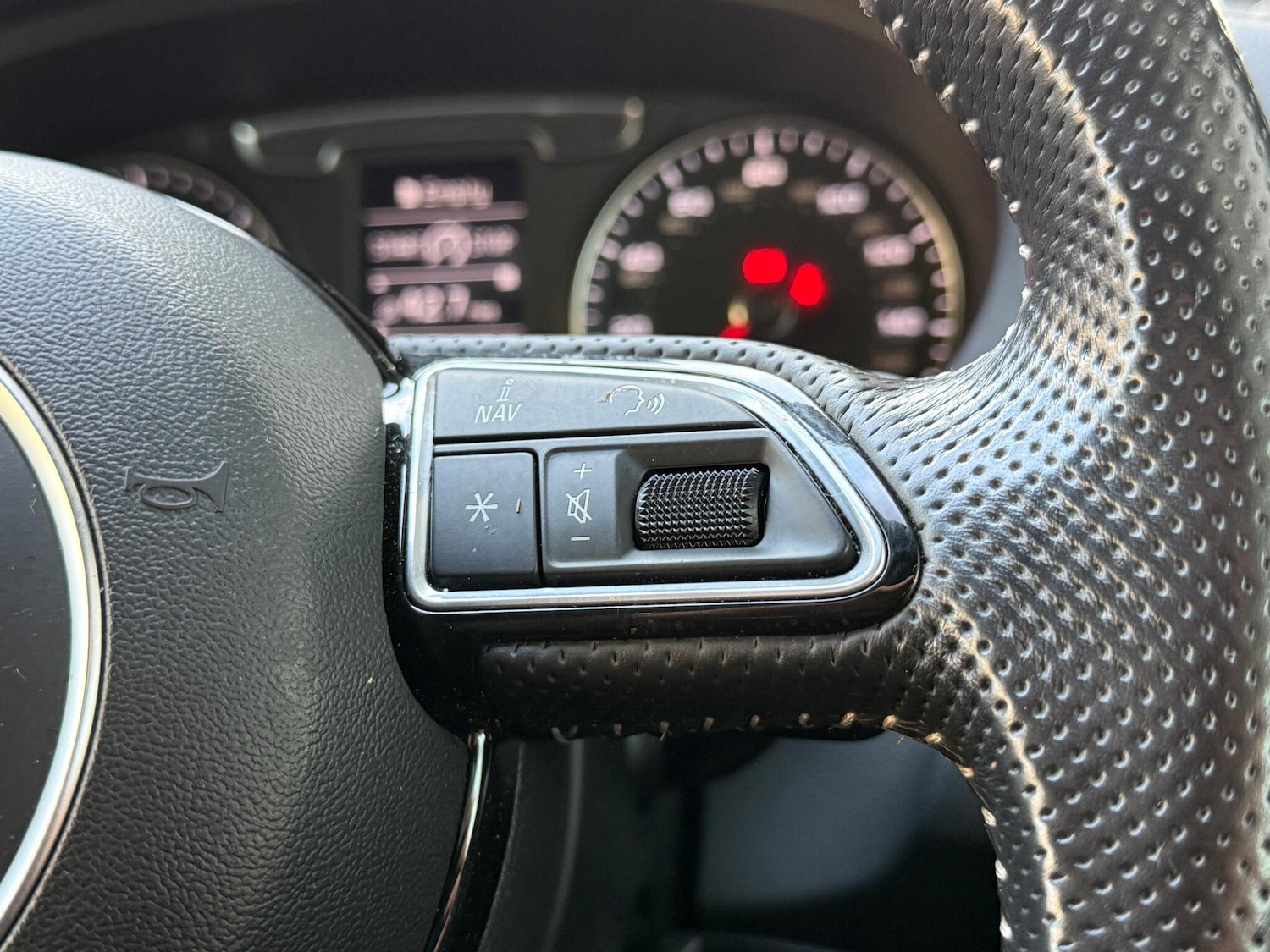 Used Audi Q3 2016 for sale - 76499164: Photo 10