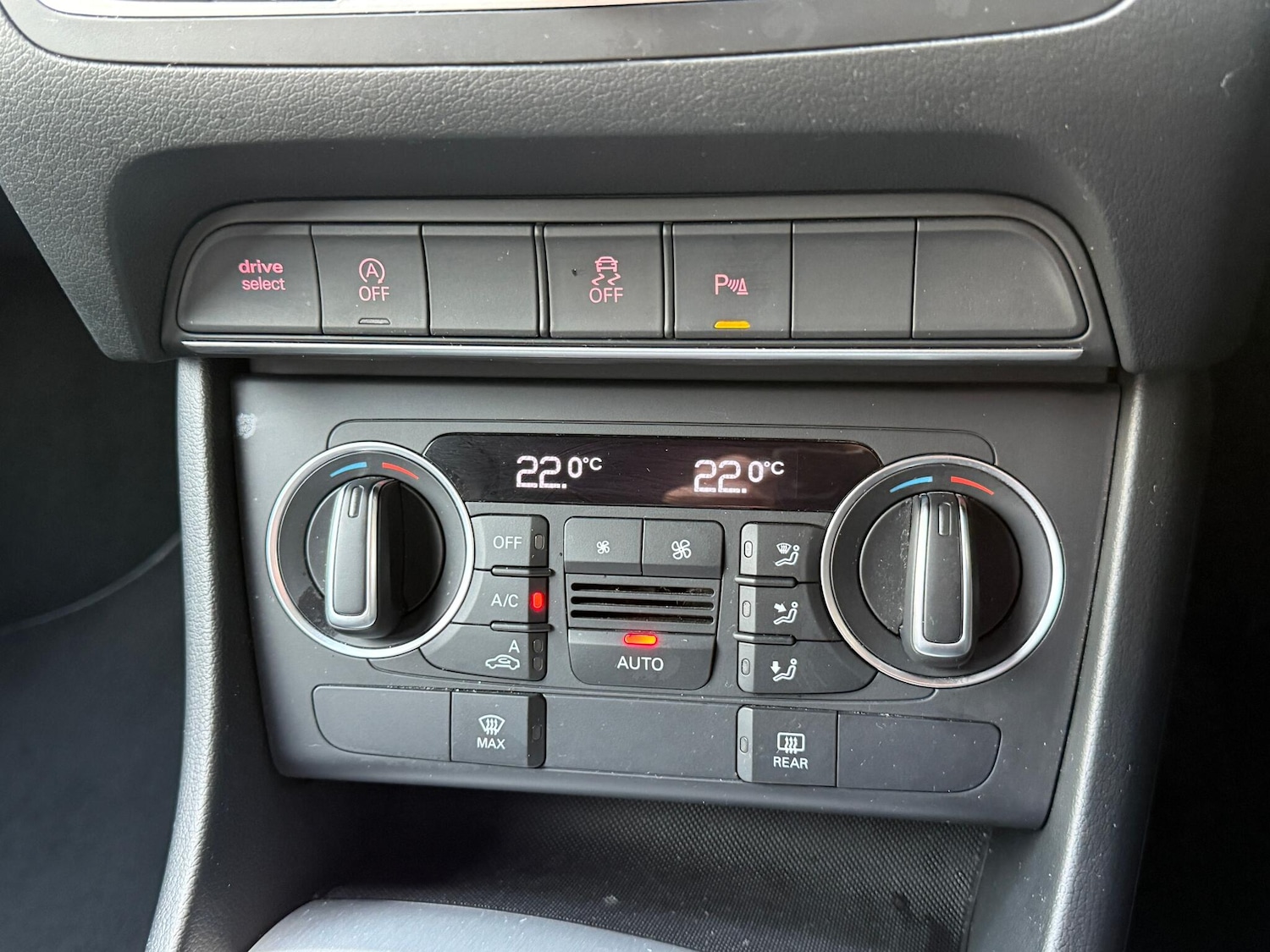 Used Audi Q3 2016 for sale - 76499164: Photo 24