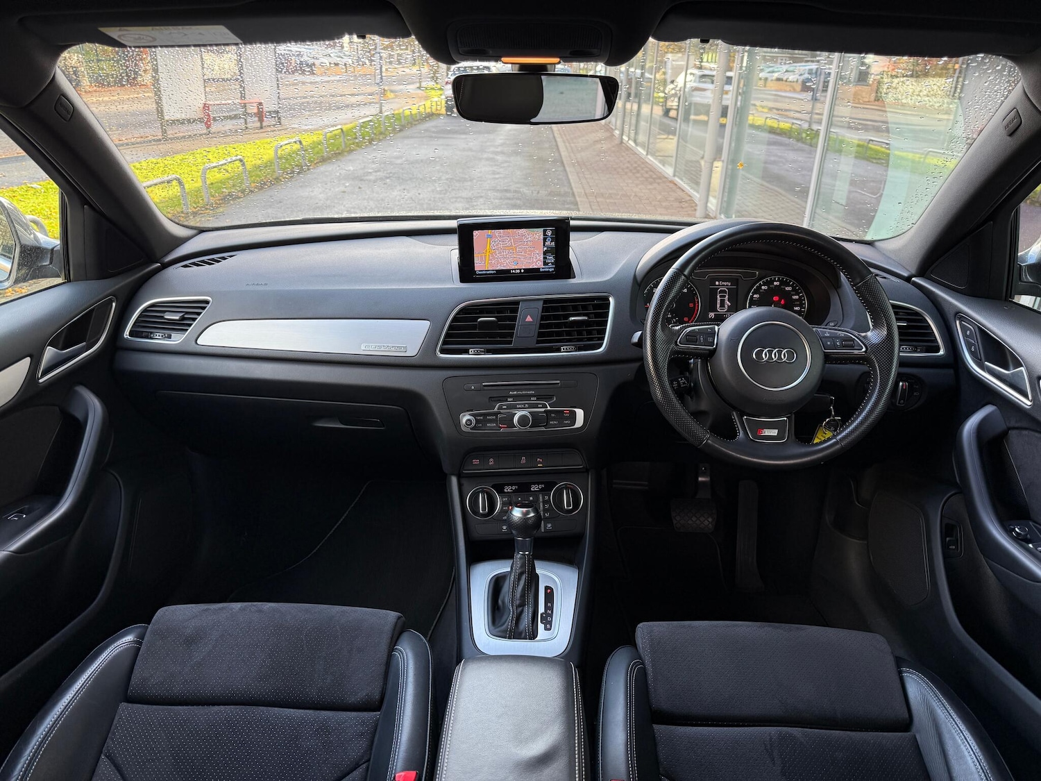 Used Audi Q3 2016 for sale - 76499164: Photo 3