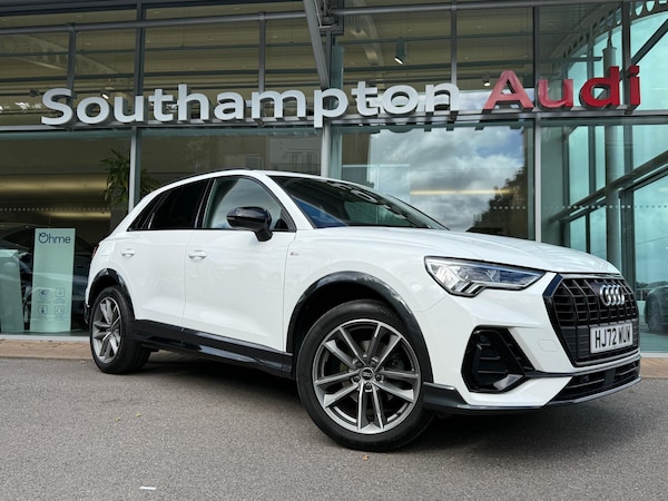 Used Audi Q3 2022 for sale - 76238799: Photo 1