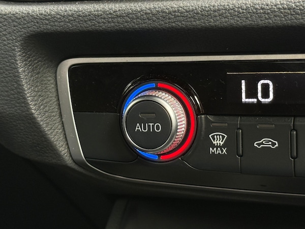 Used Audi Q3 2022 for sale - 76238799: Photo 55