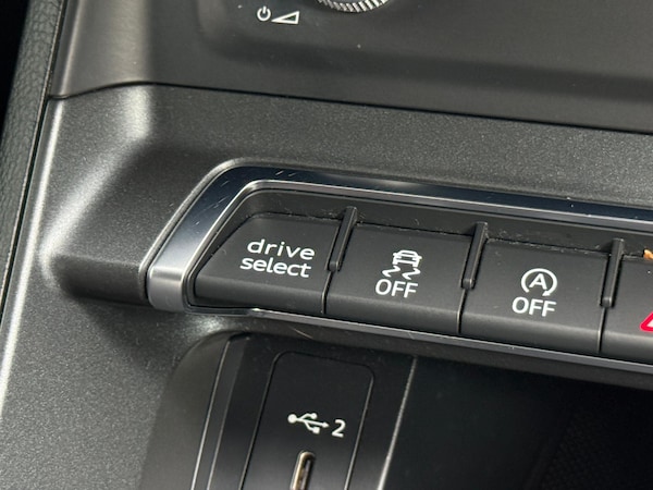 Used Audi Q3 2022 for sale - 76238799: Photo 56