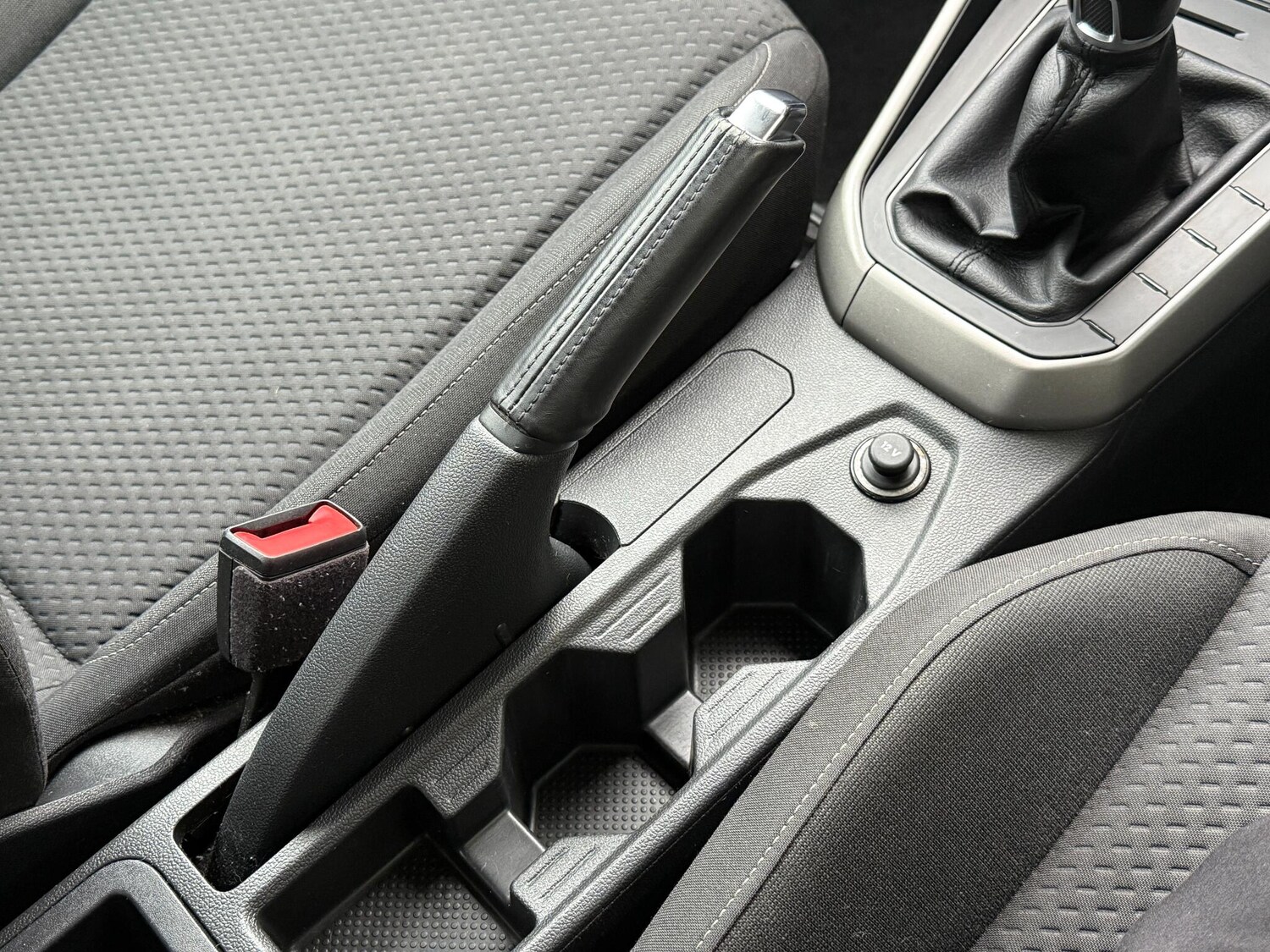 Used Volkswagen Polo 2018 for sale - 77440824: Photo 27