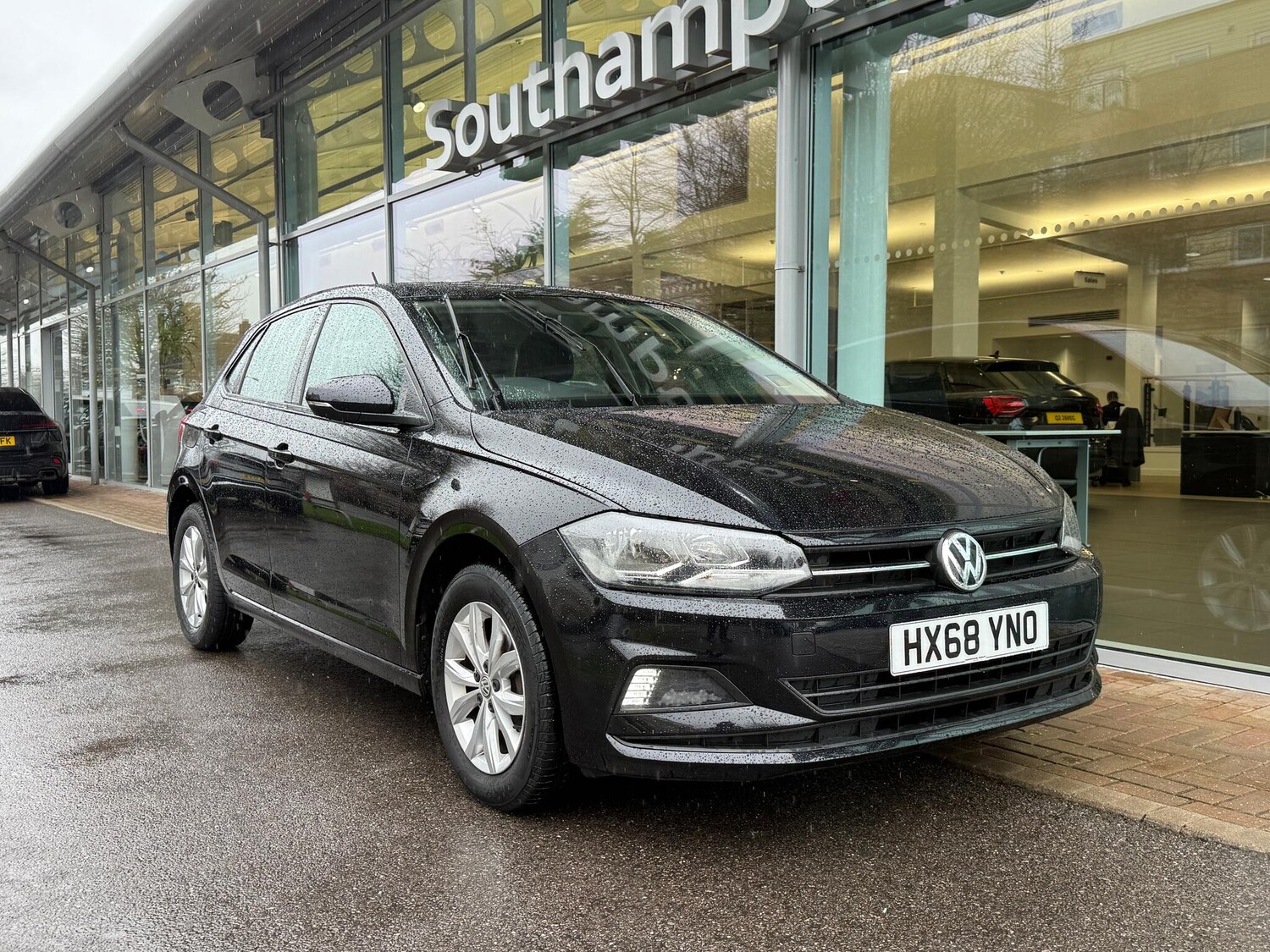 Used Volkswagen Polo 2018 for sale - 77440824: Photo 50