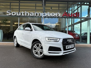 Used Audi Q3 2017 for sale - 77376782: Photo