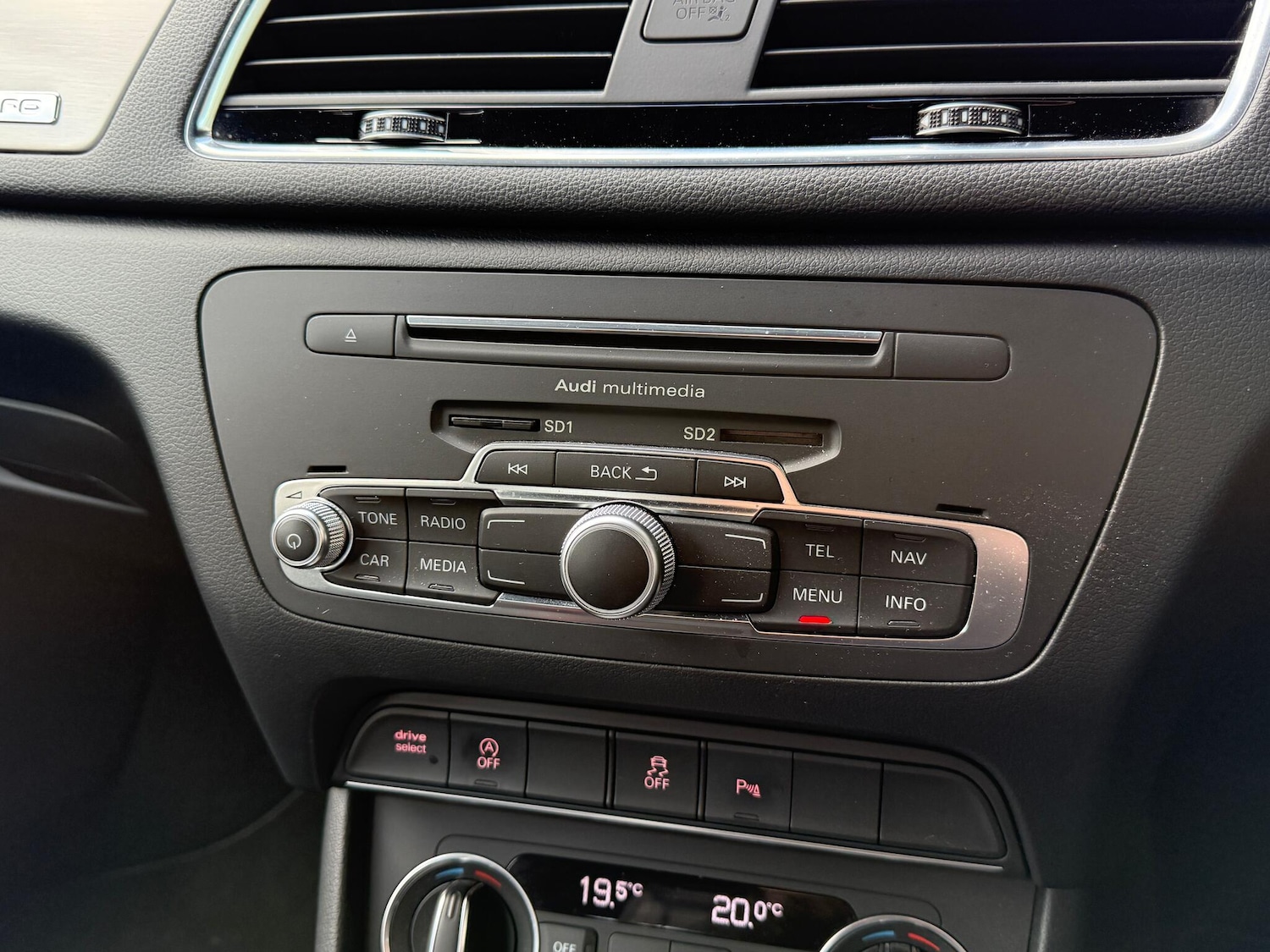 Used Audi Q3 2017 for sale - 77376782: Photo 21