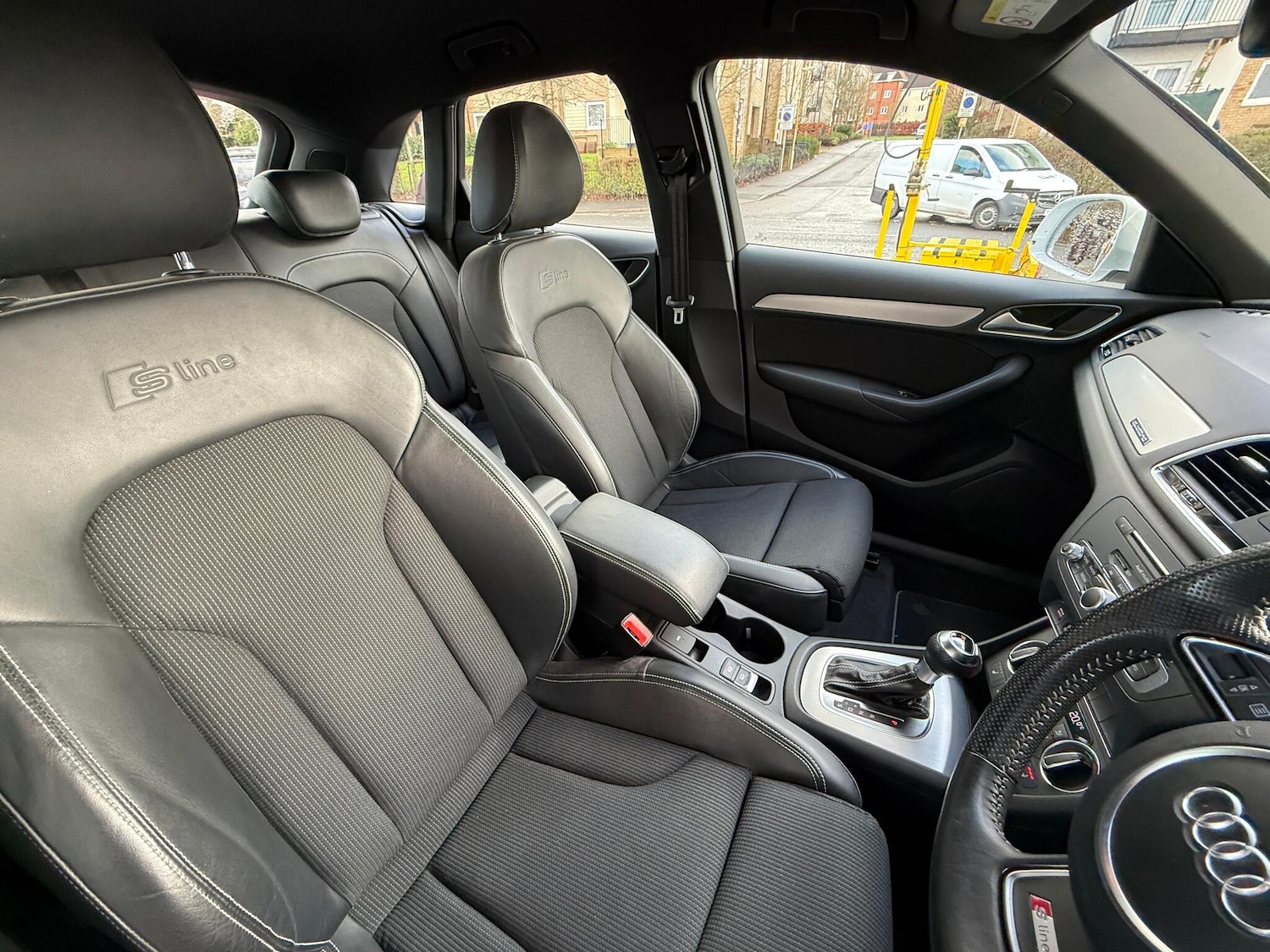 Used Audi Q3 2017 for sale - 77376782: Photo 33