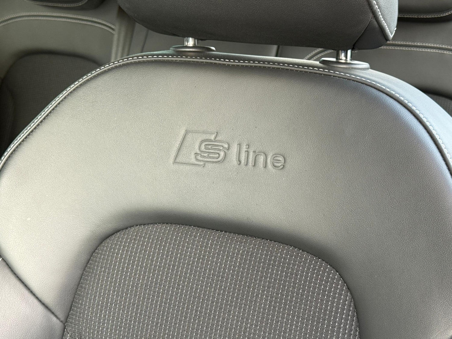 Used Audi Q3 2017 for sale - 77376782: Photo 59