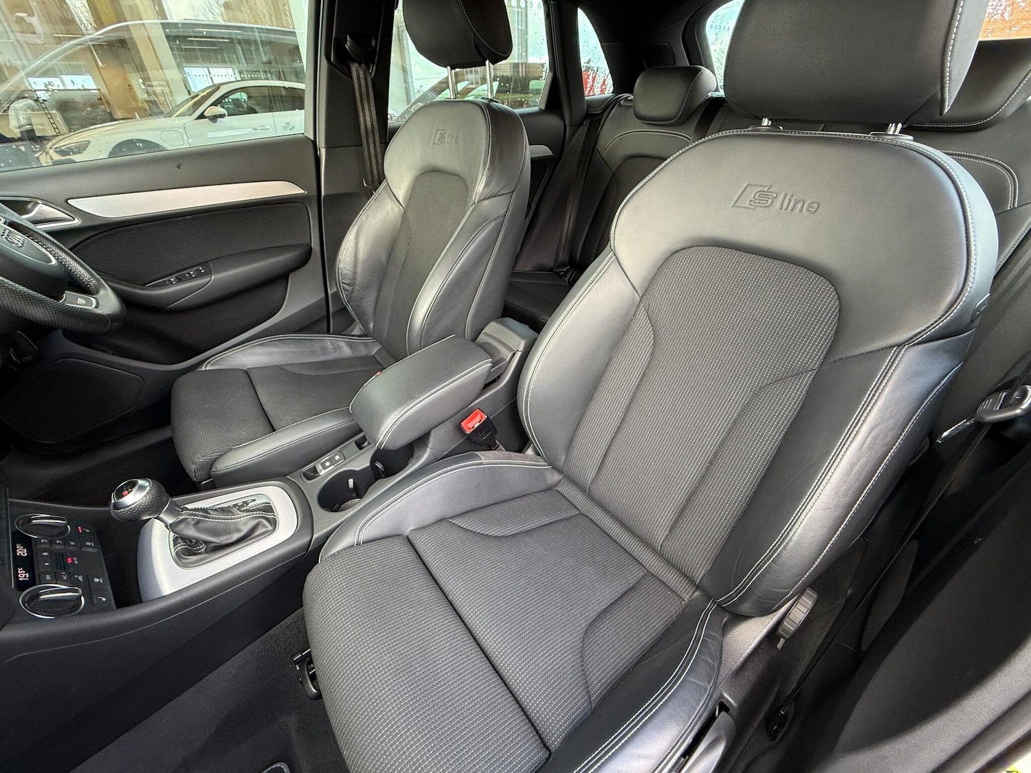 Used Audi Q3 2017 for sale - 77376782: Photo 60