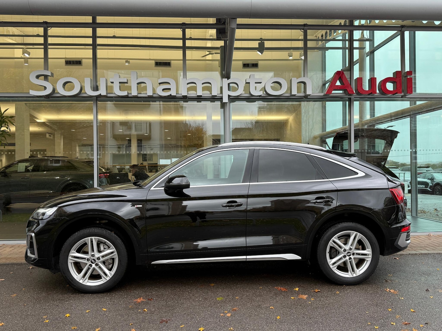 Used Audi Q5 2021 for sale - 76458131: Photo 55