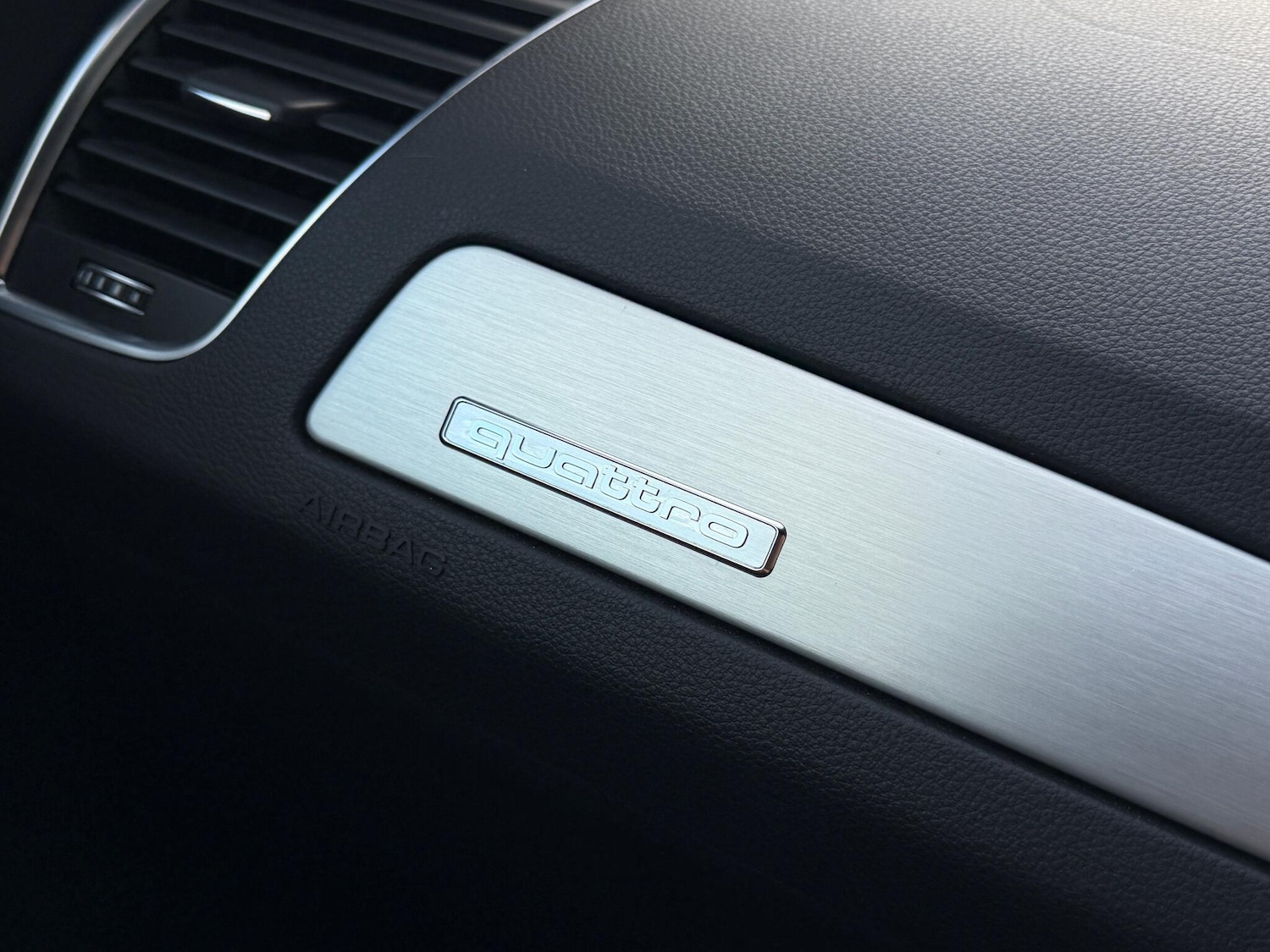 Used Audi Q5 2016 for sale - 76965659: Photo 27