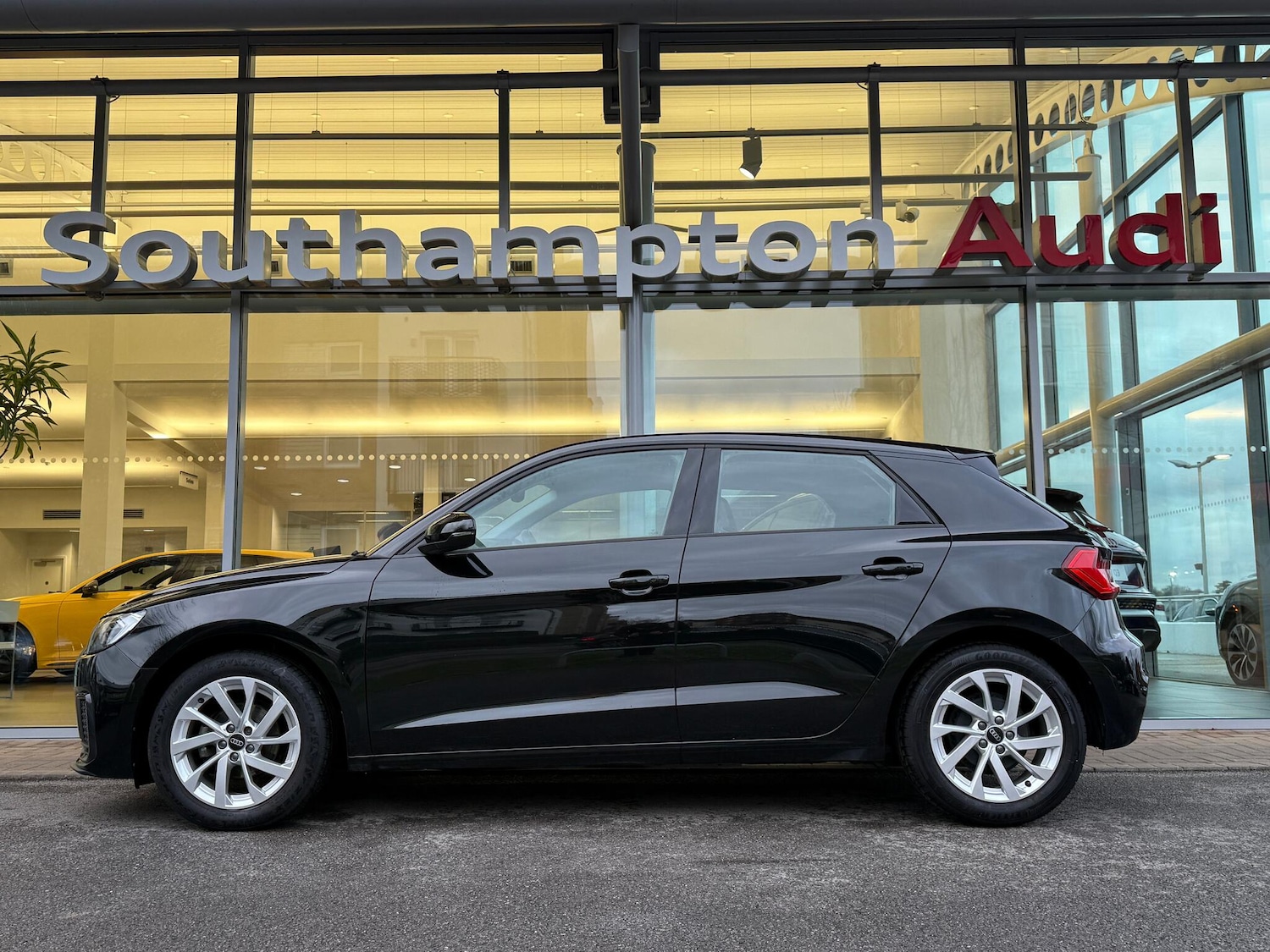 Used Audi A1 2023 for sale - 77029714: Photo 46