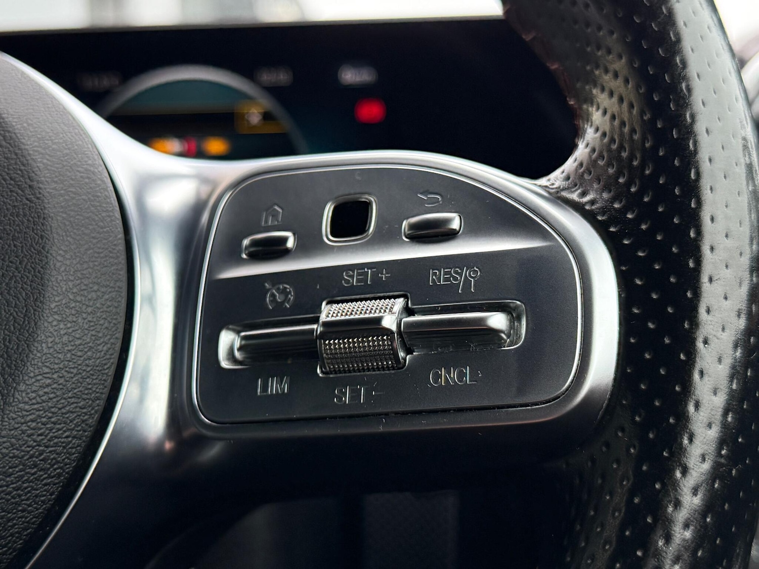 Used Mercedes-Benz A-Class 2018 for sale - 76926169: Photo 12