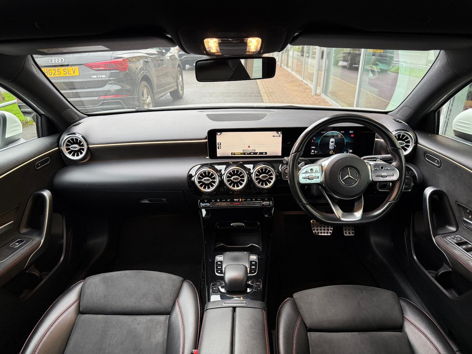 Used Mercedes-Benz A-Class 2018 for sale - 76926169: Photo 3