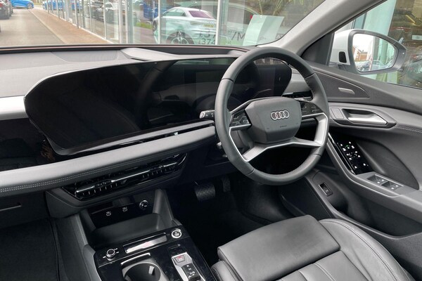 Used Audi Q6 e-tron 2025 for sale - 75297788: Photo 32