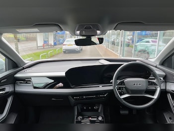 Used Audi Q6 e-tron 2025 for sale - 75297788: Photo
