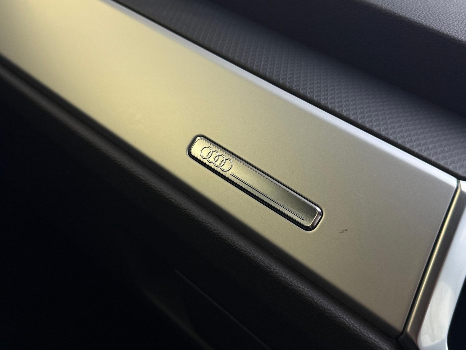 Used Audi Q3 2019 for sale - 76952930: Photo 55