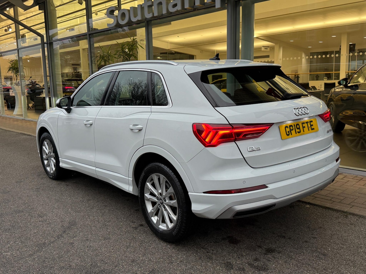Used Audi Q3 2019 for sale - 76952930: Photo 8