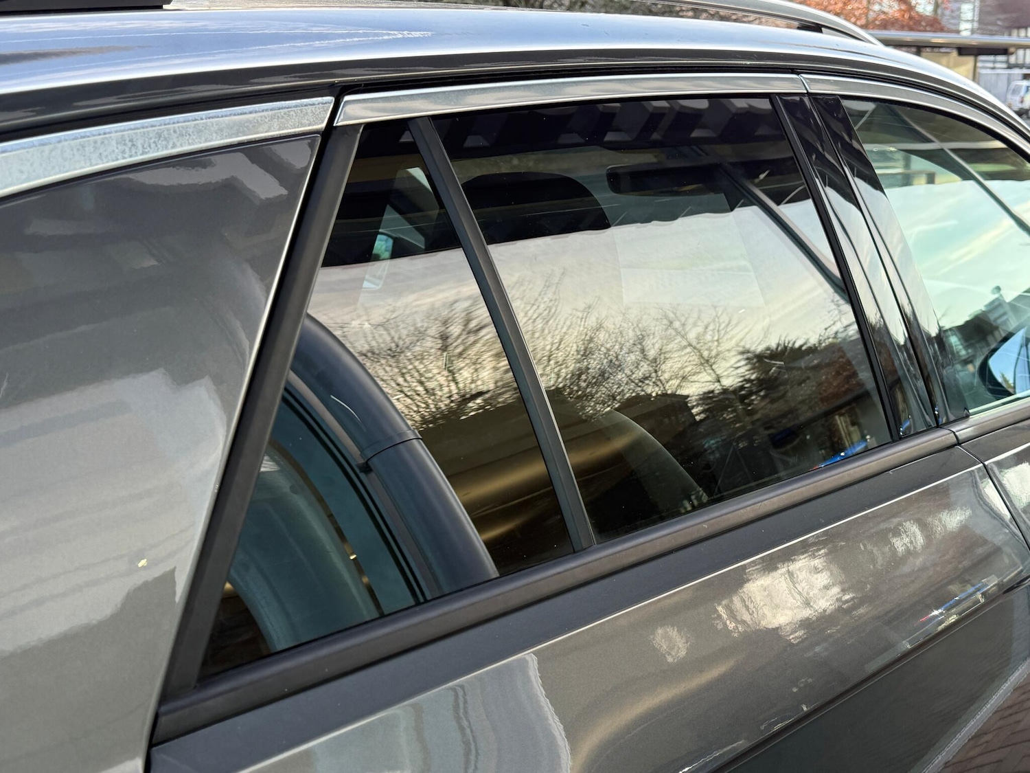 Used Volkswagen T-Roc for sale - 77074353: Photo 37