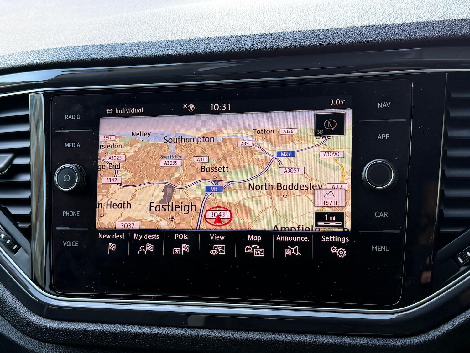 Used Volkswagen T-Roc for sale - 77074353: Photo 4