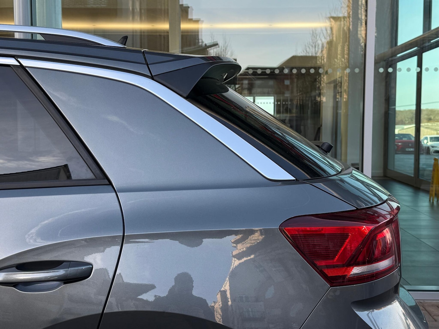 Used Volkswagen T-Roc for sale - 77074353: Photo 43