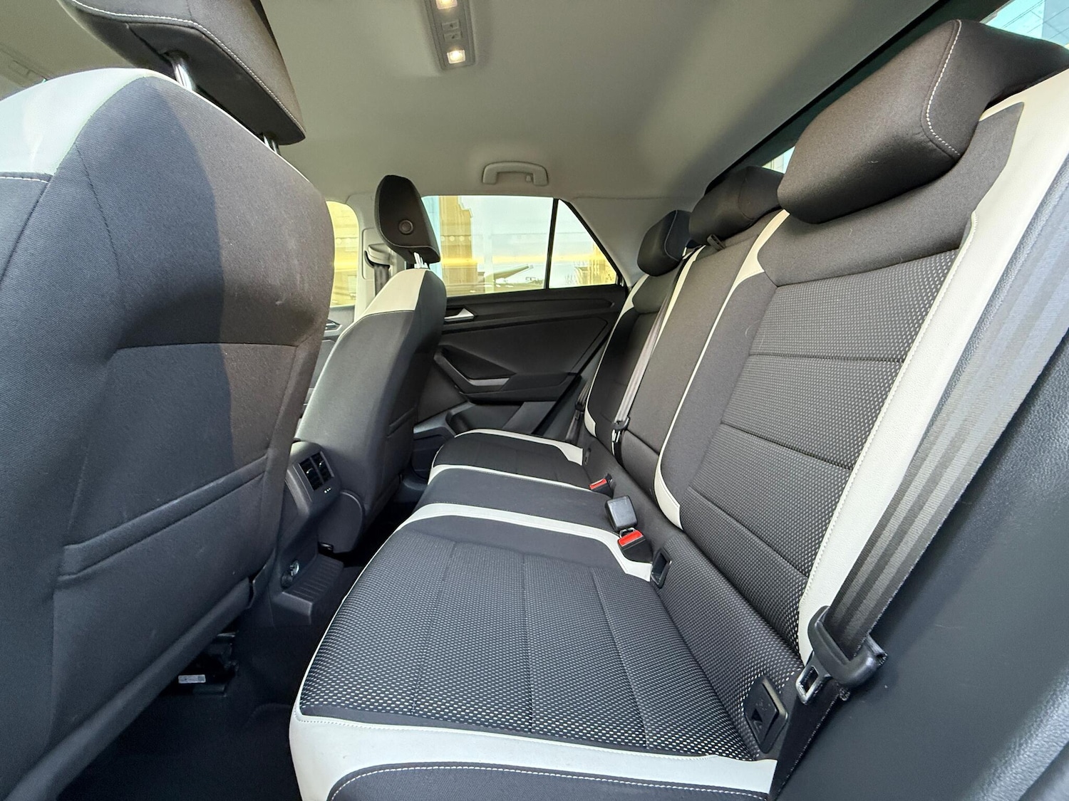 Used Volkswagen T-Roc for sale - 77074353: Photo 46