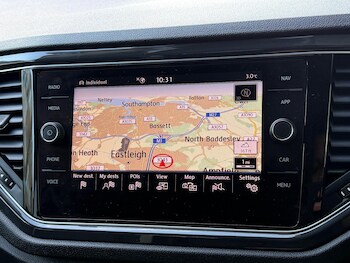 Used Volkswagen T-Roc 2019 for sale - 77074353: Photo