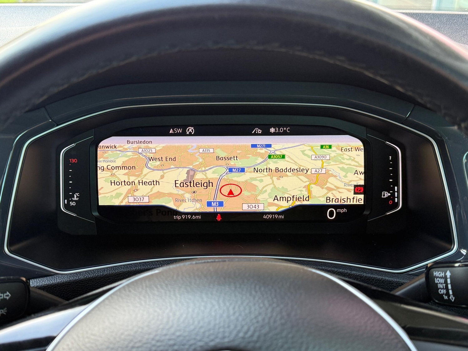 Used Volkswagen T-Roc for sale - 77074353: Photo 6