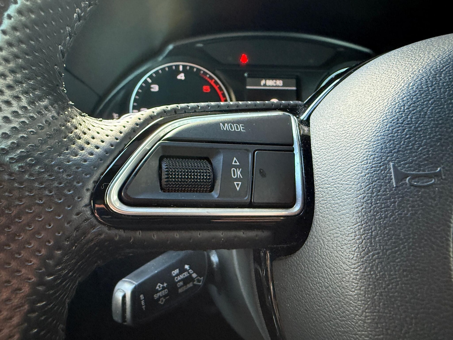 Used Audi Q5 2016 for sale - 76899210: Photo 9