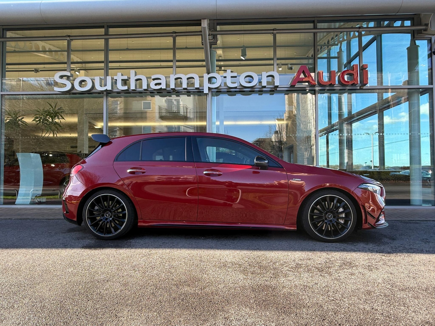 Used Mercedes-Benz A-Class for sale - 77439659: Photo 2