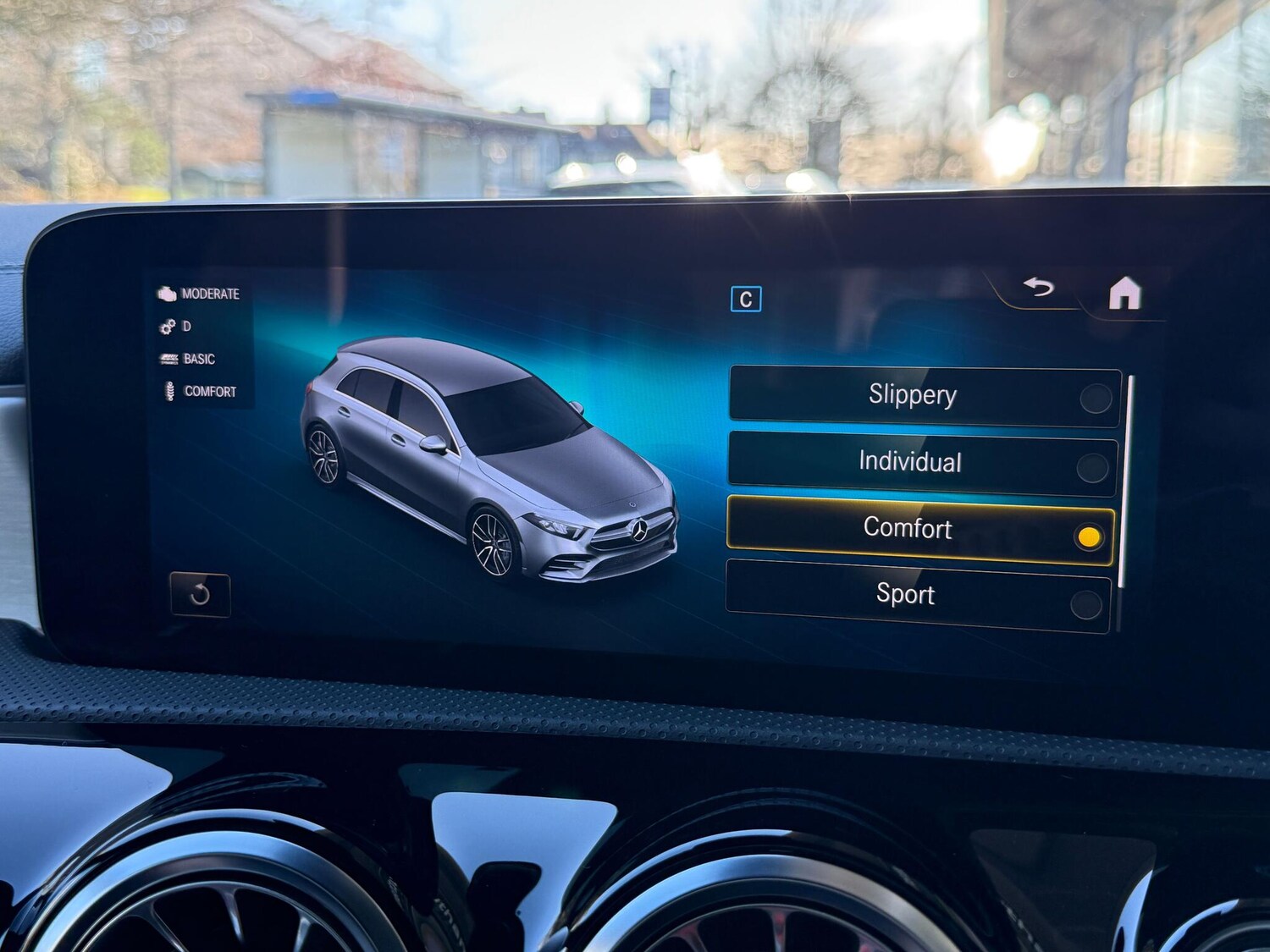 Used Mercedes-Benz A-Class for sale - 77439659: Photo 28