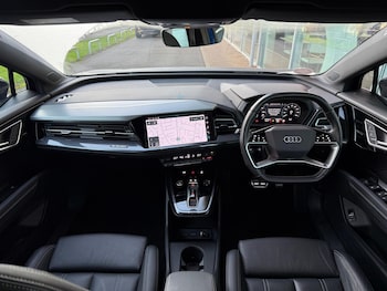 Used Audi Q4 e-tron 2022 for sale - 77074551: Photo