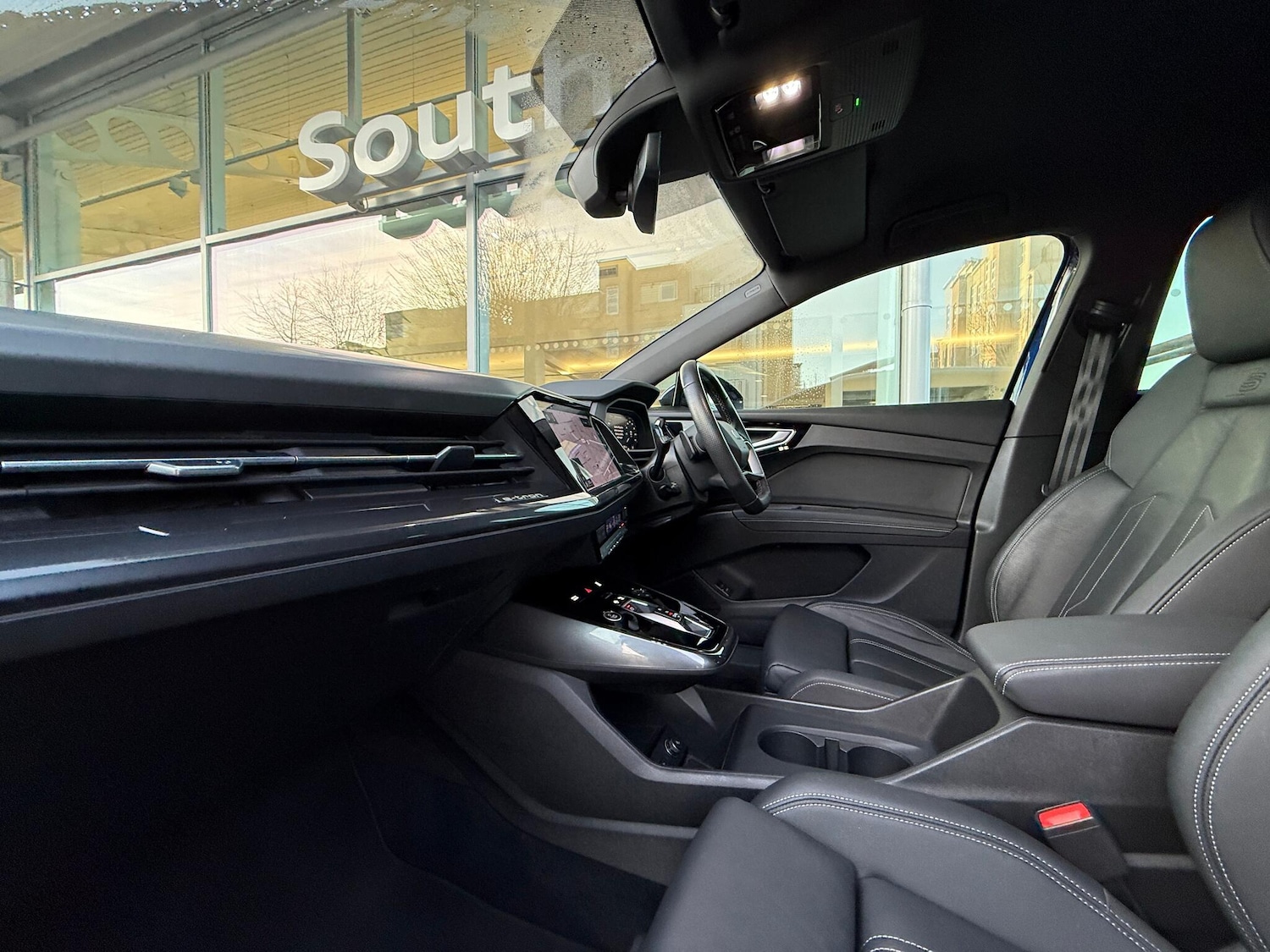 Used Audi Q4 e-tron 2022 for sale - 77074551: Photo 8